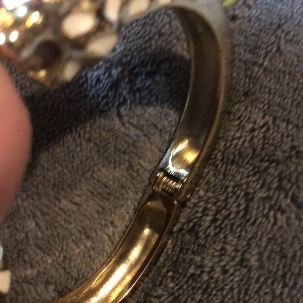 Lilly Pulitzer clamper bracelet - Picture 6 of 7